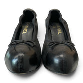 Chanel Cap-Toe Bow Pumps – Size 39
