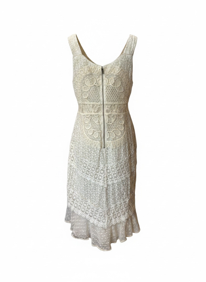 Alice + Olivia Kimberley Embroidered Lace Dress – Off White – Size 12