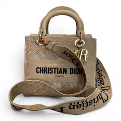 Christian Dior Medium Lady D-Lite Bag – Beige Lace Embroidered Macramé Bag – Rare Collector Piece