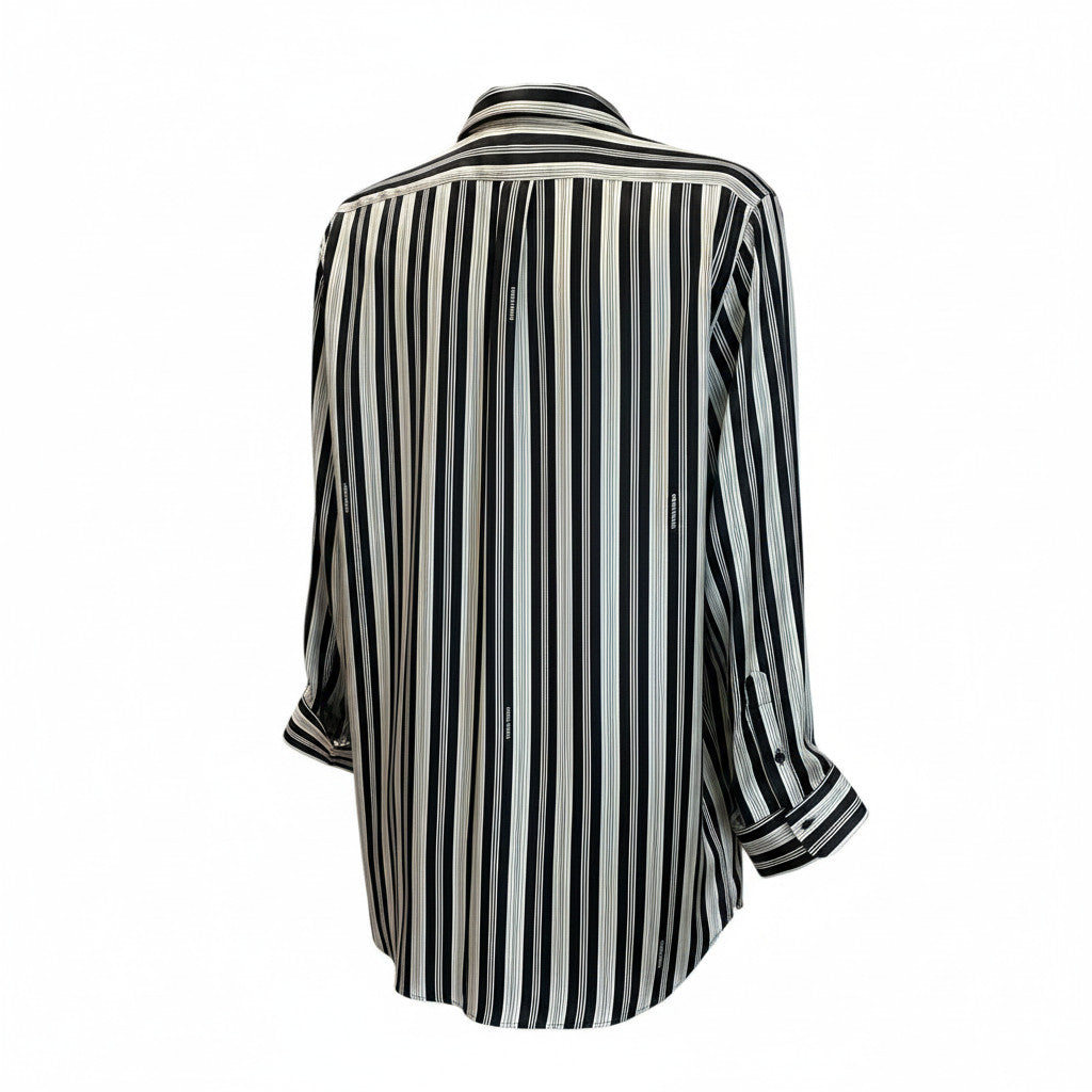 Camisa de seda Fendi a rayas blancas y negras, talla 48