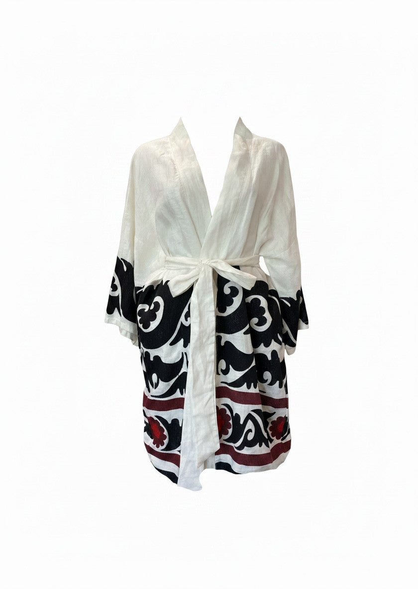 Greek Archaic Kori White & Black Kimono with Belt – One Size