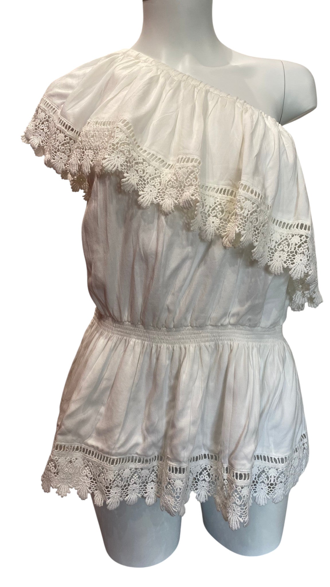 Top de encaje de un hombro Melissa Odabash, blusa de algodón de lujo para resort - Talla grande