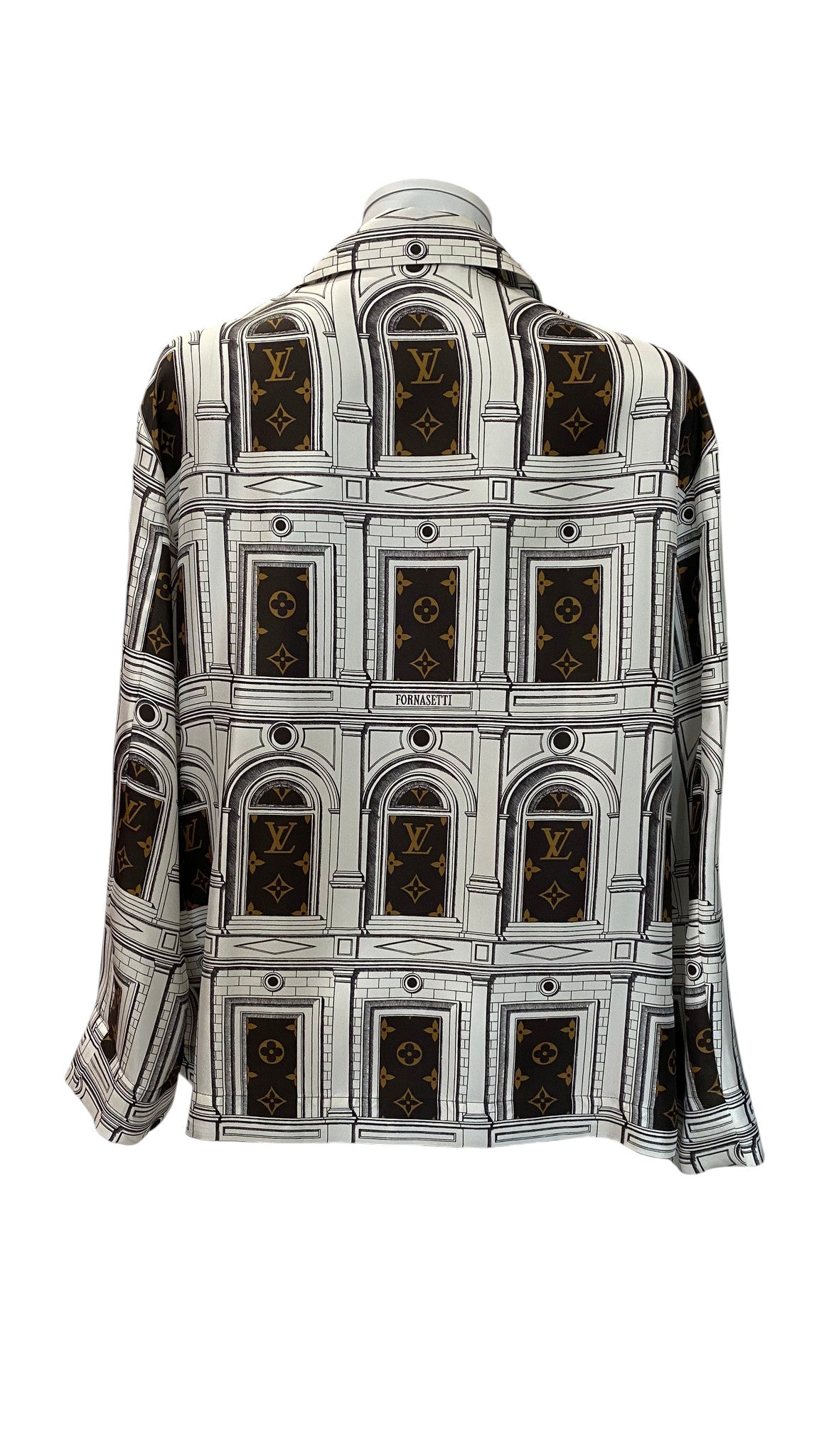 Camisa de pijama de seda Louis Vuitton x Fornasetti, estampado arquitectónico 2021