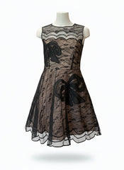 Red Valentino Lace Cocktail Dress with Bow Appliqué – Black – Size 42