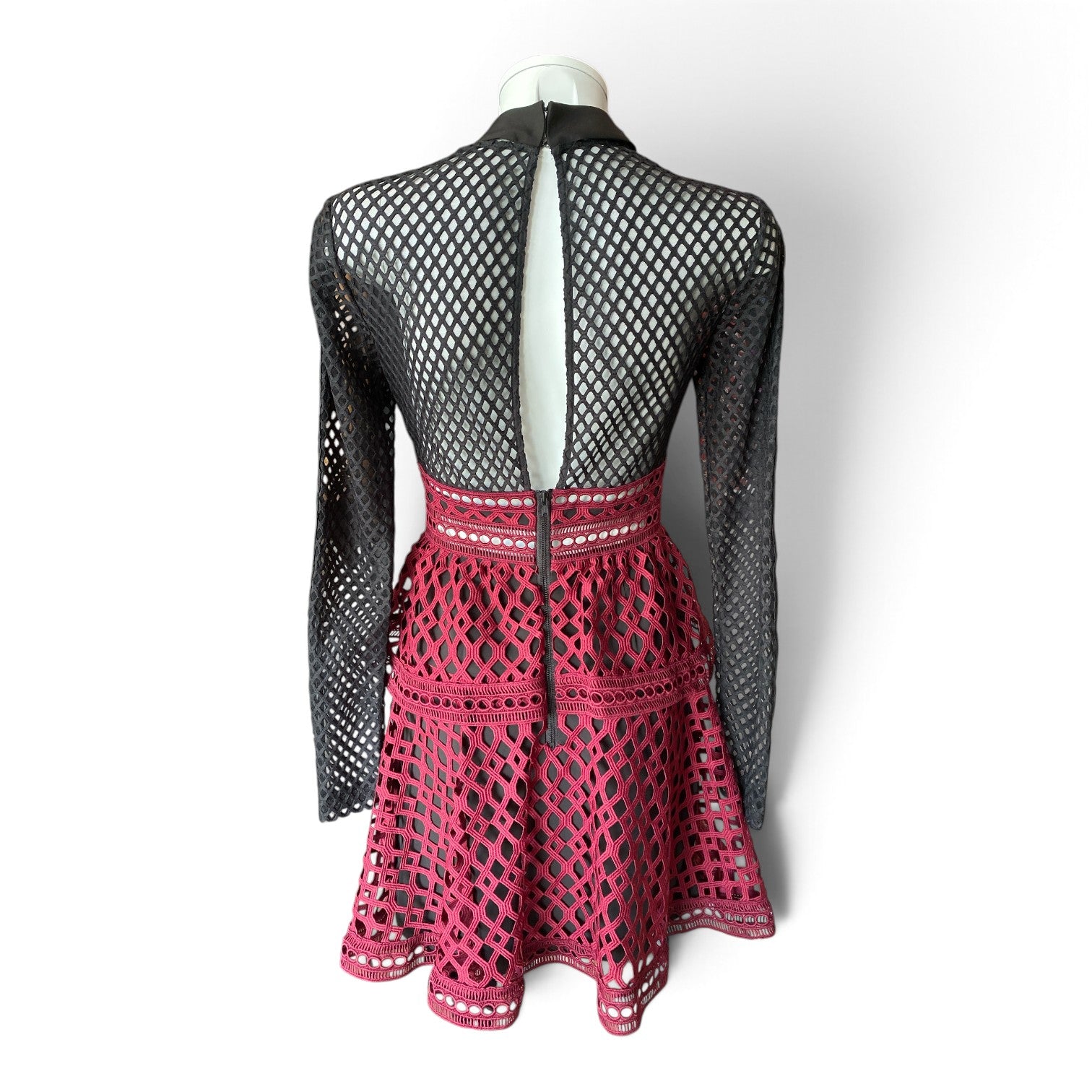 Self-Portrait Caro Cutout Lace Mini Dress – Burgundy & Black – USA 4