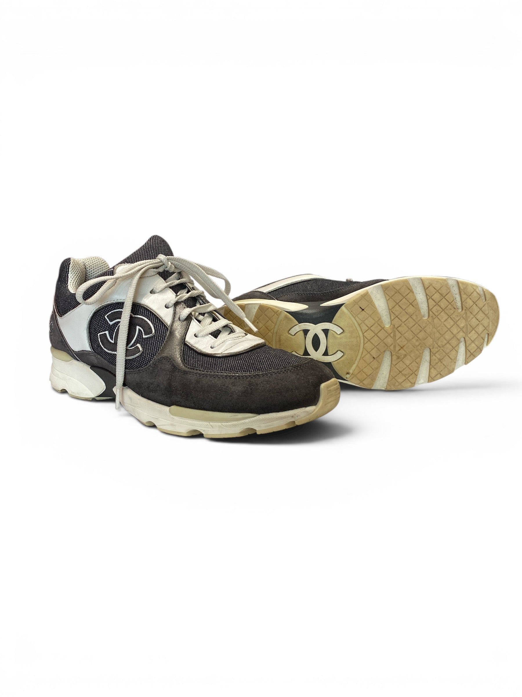 Chanel Grey Monochrome Canvas Suede CC Logo Lace-Up Trainers - Size 40