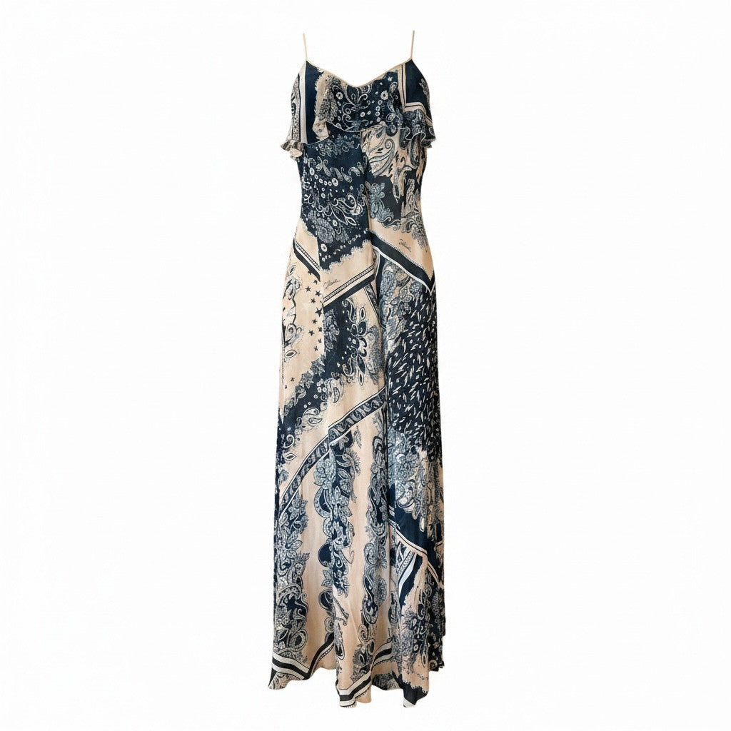 Μακρύ μεταξωτό φόρεμα Just Cavalli μπλε ροζ με σχέδιο paisley και ανοιχτούς ώμους - Μέγεθος 44
