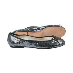 Pirouette Black Flats