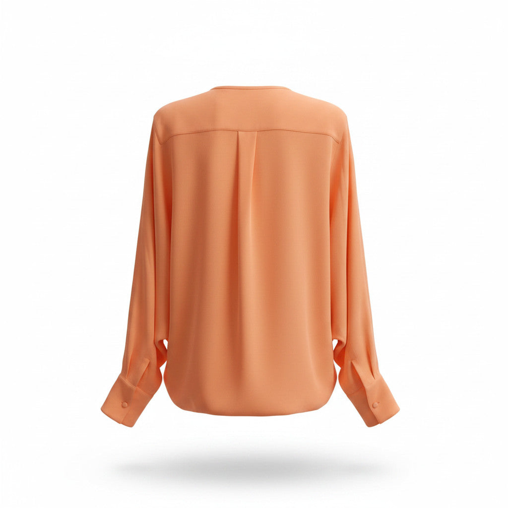 Blusa de seda Valentino con plumas, lazo al cuello y tono salmón rosa